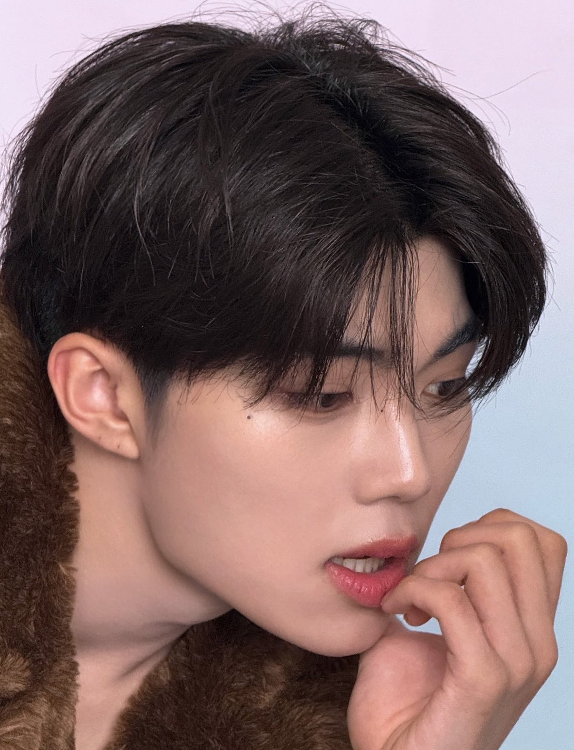 A moment captured by Park Gunwook (ZEROBASEONE)'s fan