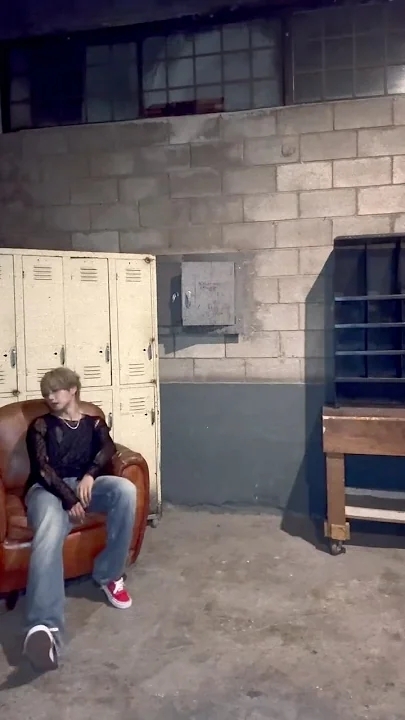 Momen yang diabadikan oleh penggemar Lim Youngmin