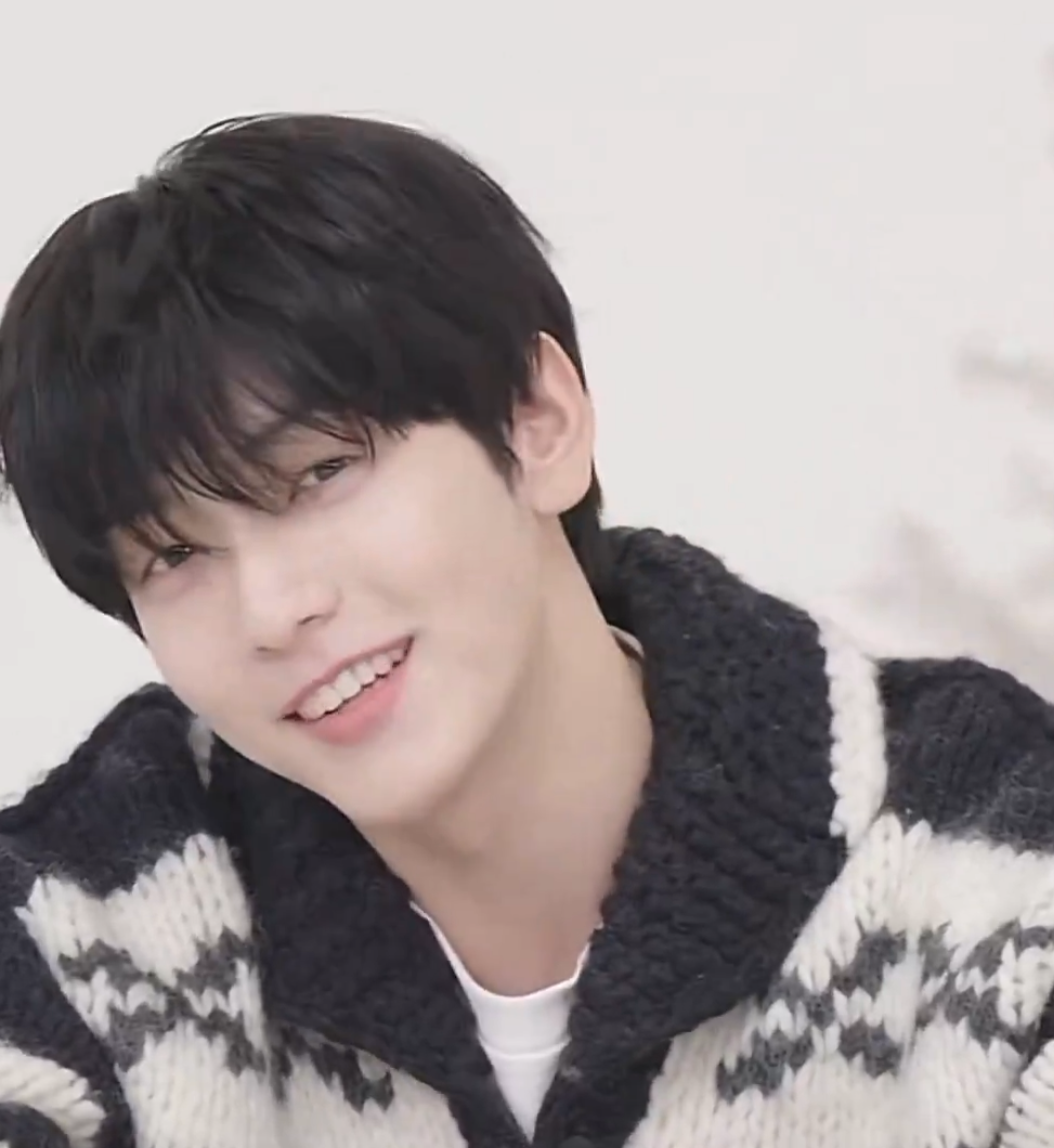 Latest photo of Soobin (TOMORROW X TOGETHER)