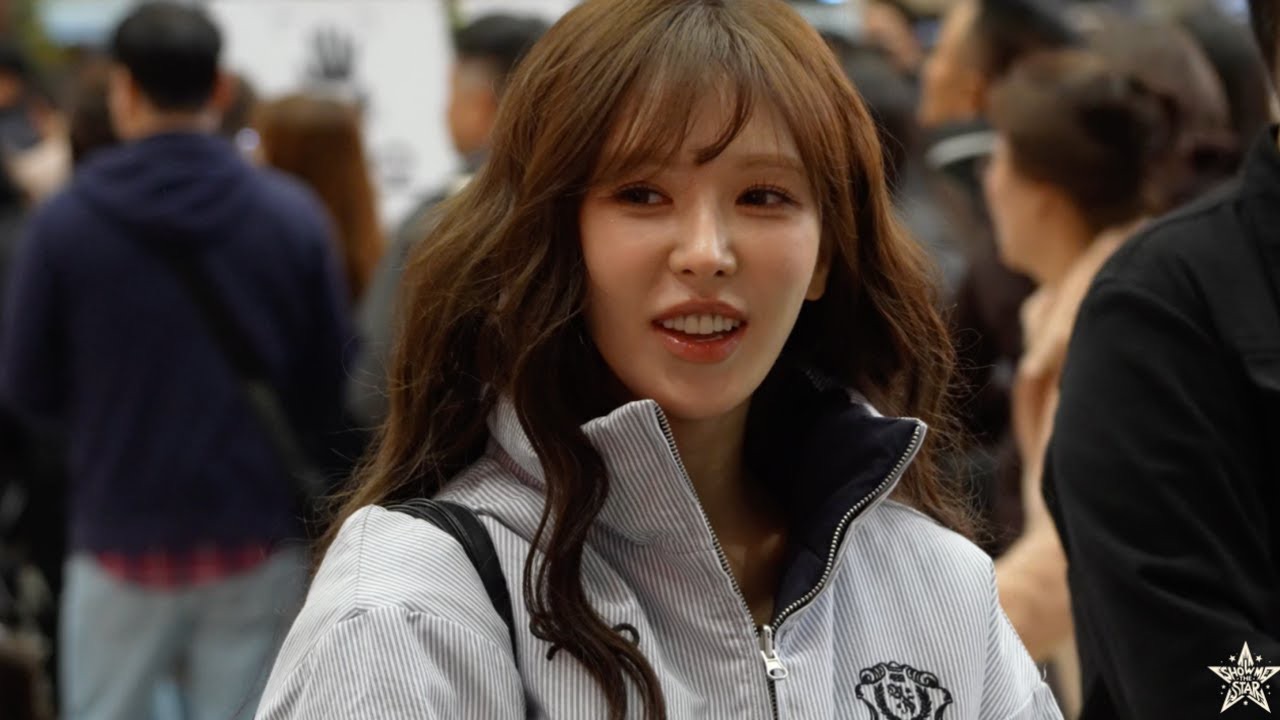 A moment captured by Red Velvet's fan