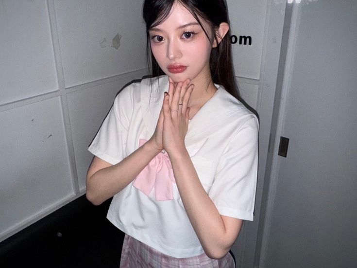 Latest photo of Minju (ILLIT)