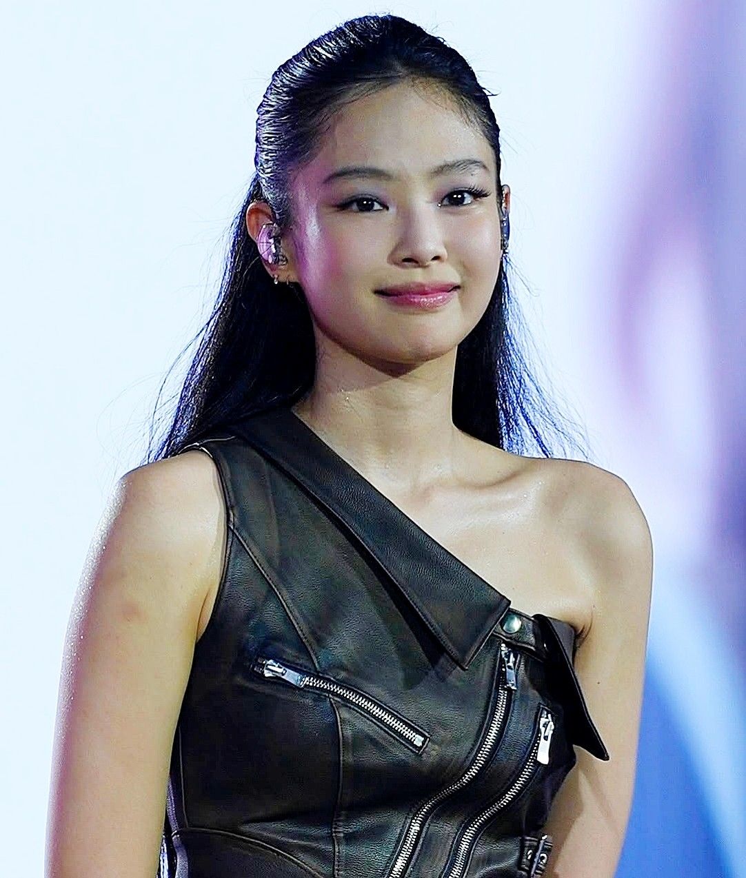 A moment captured by Jennie (BLACKPINK)'s fan