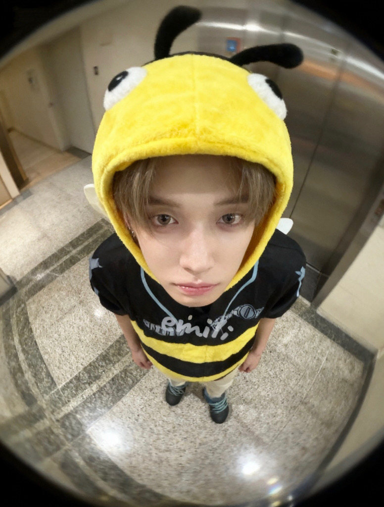 Momen yang diabadikan oleh penggemar TOMORROW X TOGETHER