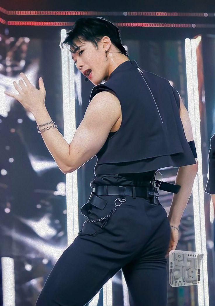 A moment captured by Moonbin (ASTRO)'s fan