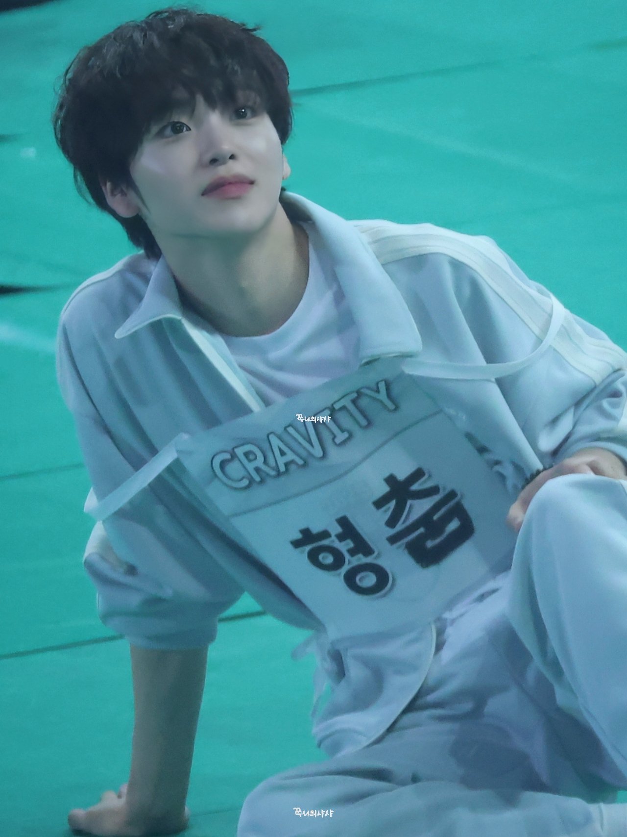 Latest photo of Hyeongjun (CRAVITY)