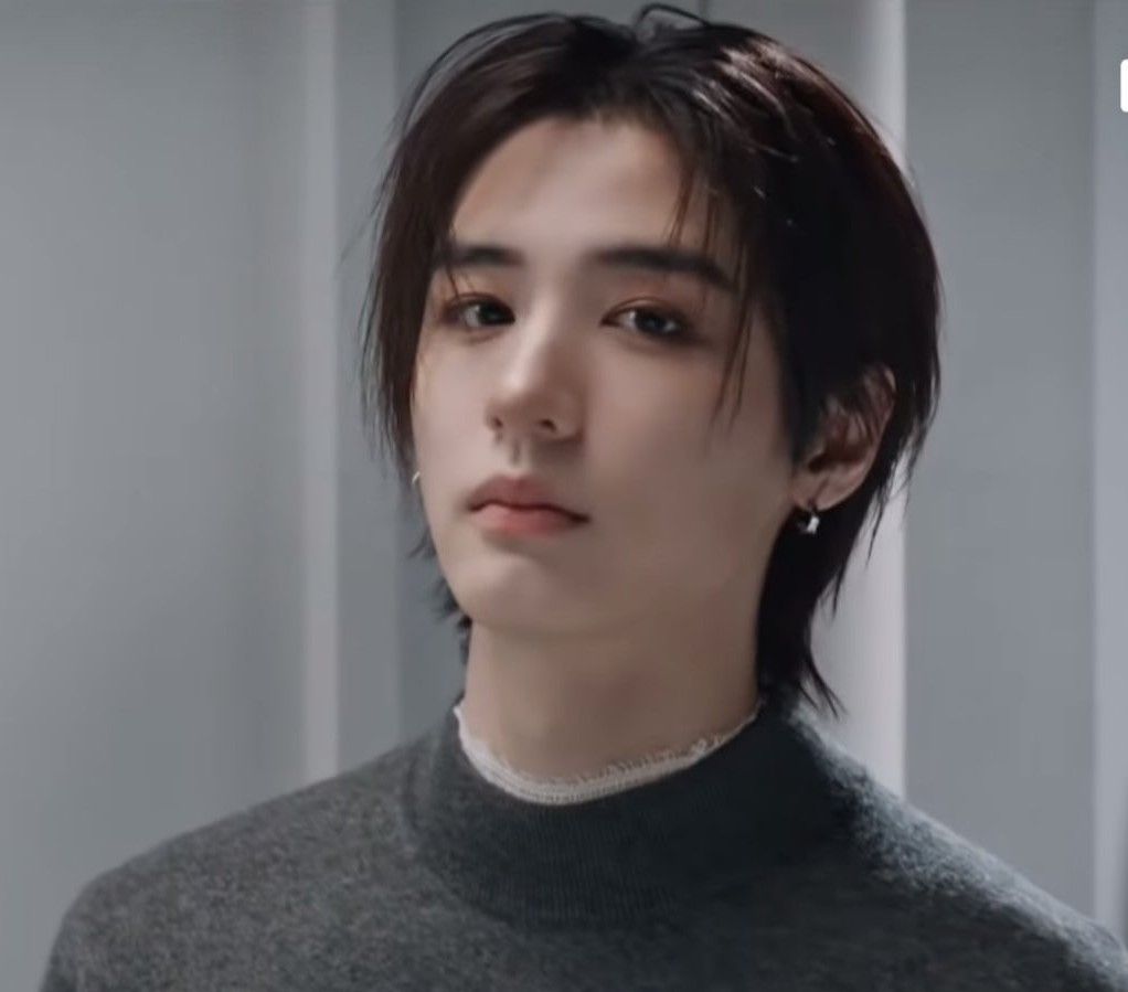 イハン (BOYNEXTDOOR)の最新写真