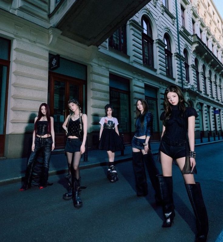 Recent activity shot of ITZY