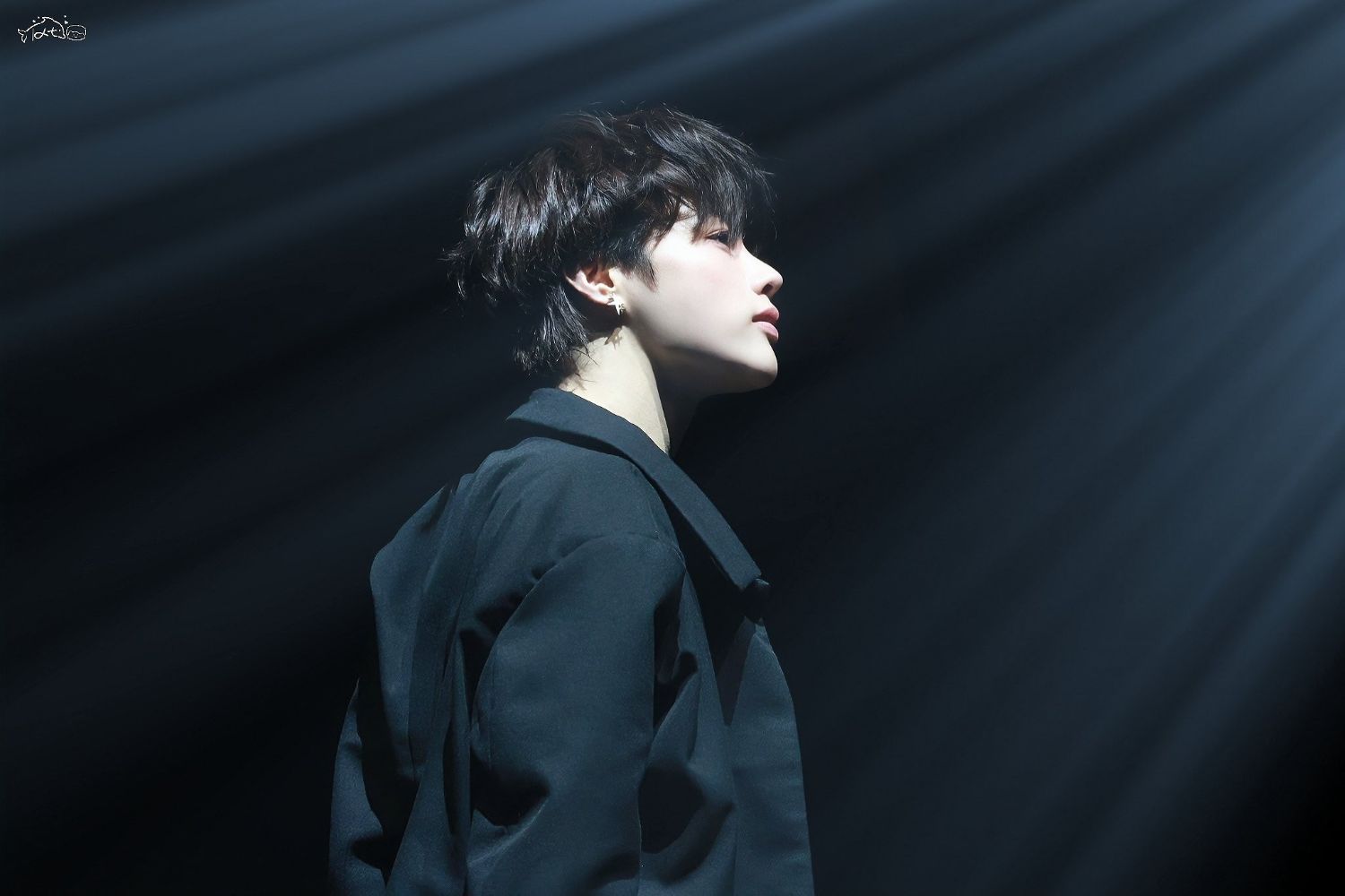 Behind-the-scenes cut of Hanbin (TEMPEST)