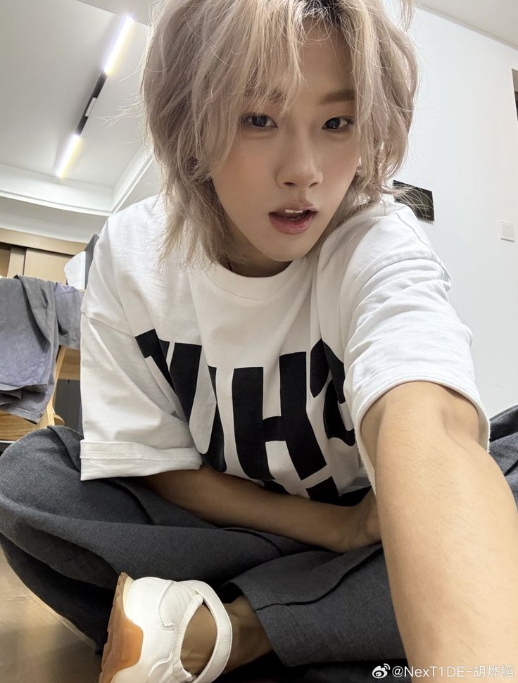 Recent activity shot of Hu Yetao (NexT1DE)