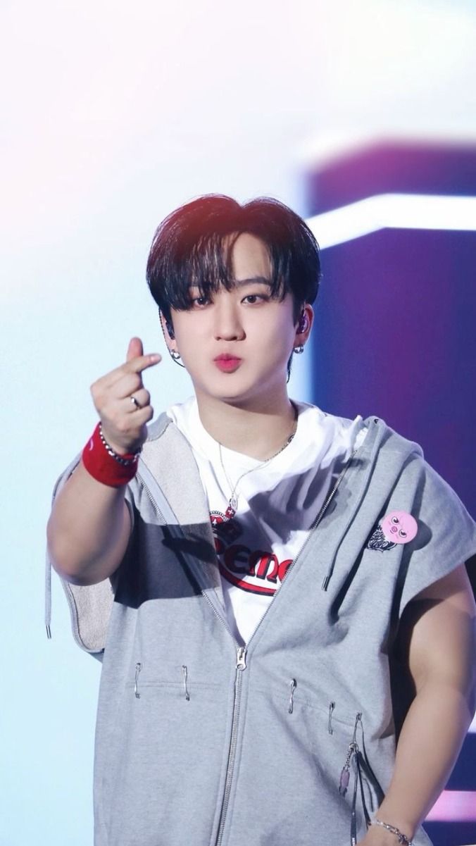 彰彬 (Stray Kids)的幕后花絮