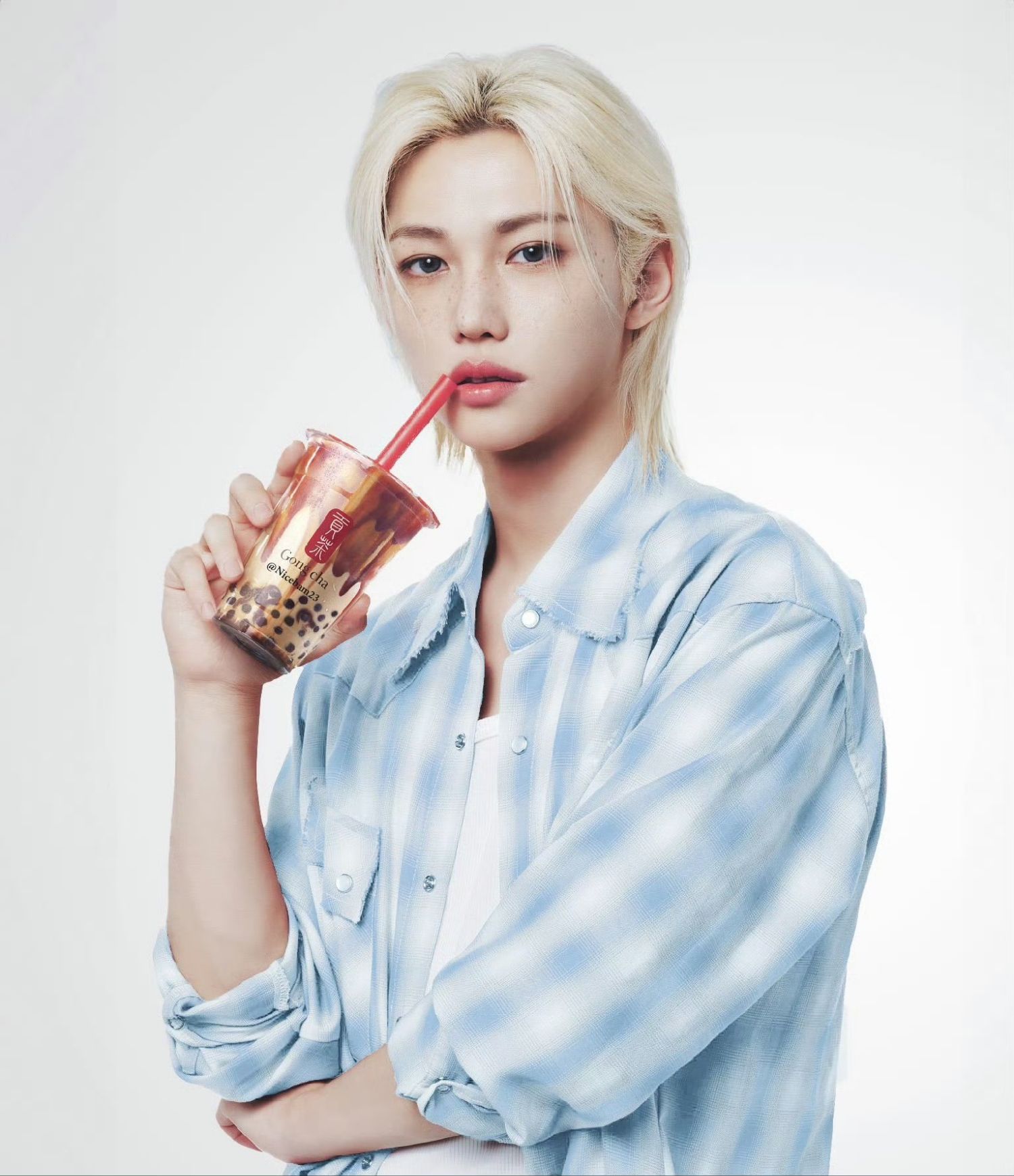A moment captured by Felix (Stray Kids)'s fan