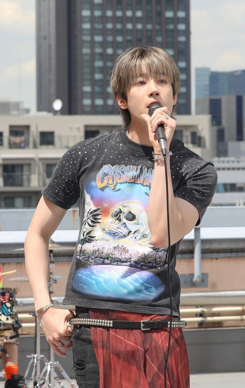 Recent activity shot of Han Seungwoo