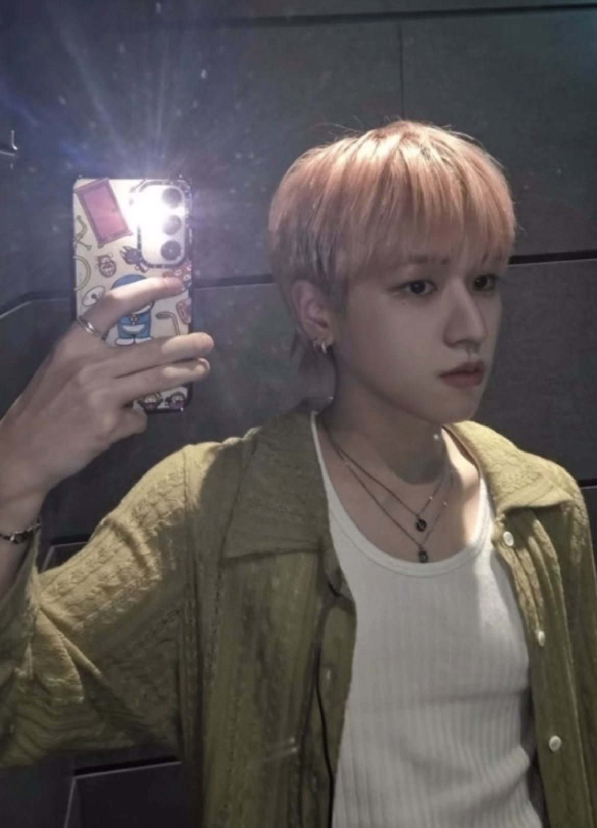 Latest photo of Riwoo (BOYNEXTDOOR)