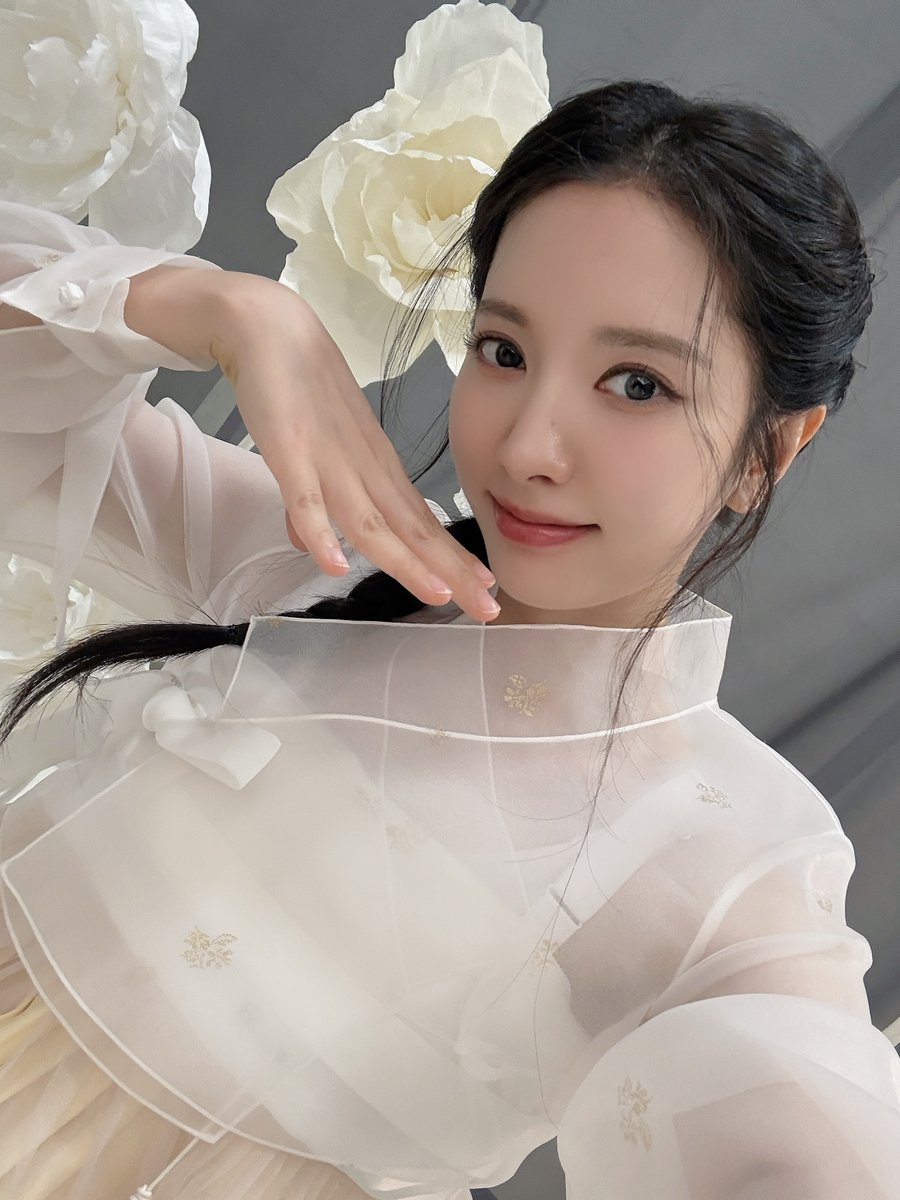 Recent activity shot of WJSN