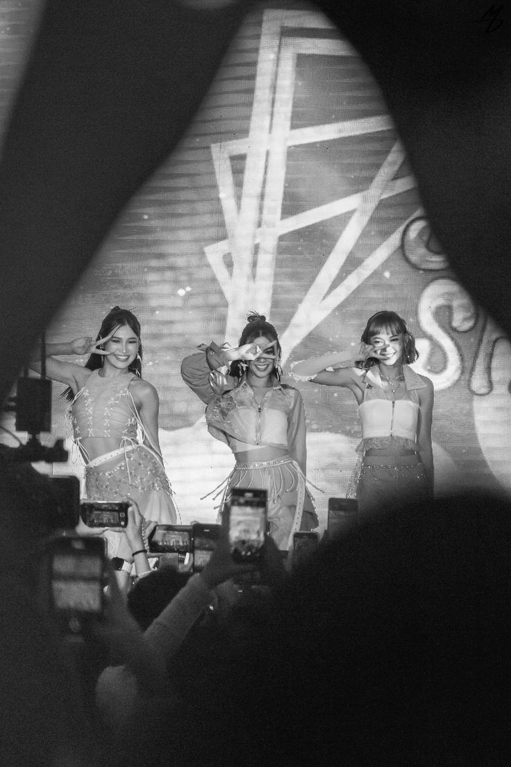 A moment captured by BINI's fan