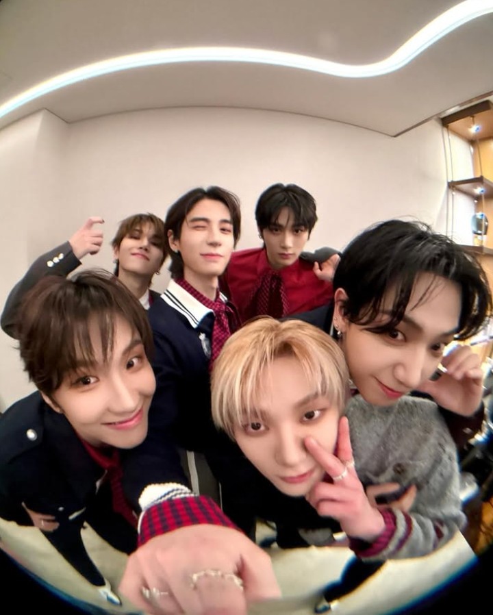 Behind-the-scenes cut of BOYNEXTDOOR