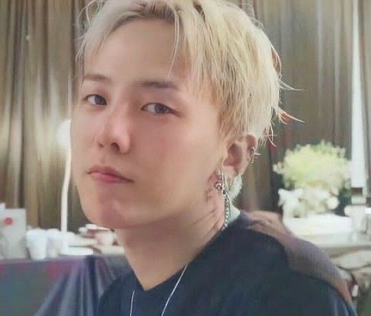 Latest photo of G-DRAGON (BIGBANG)