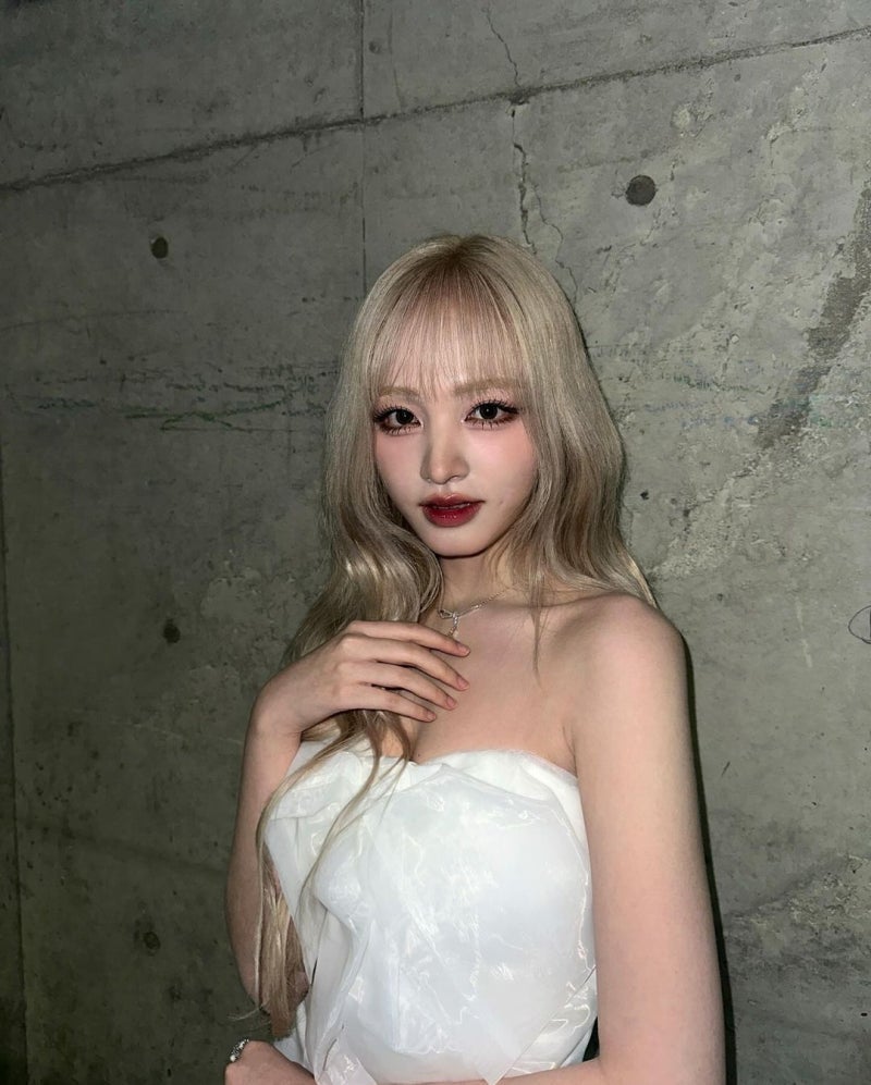 LIZ (IVE)的最新活动照片
