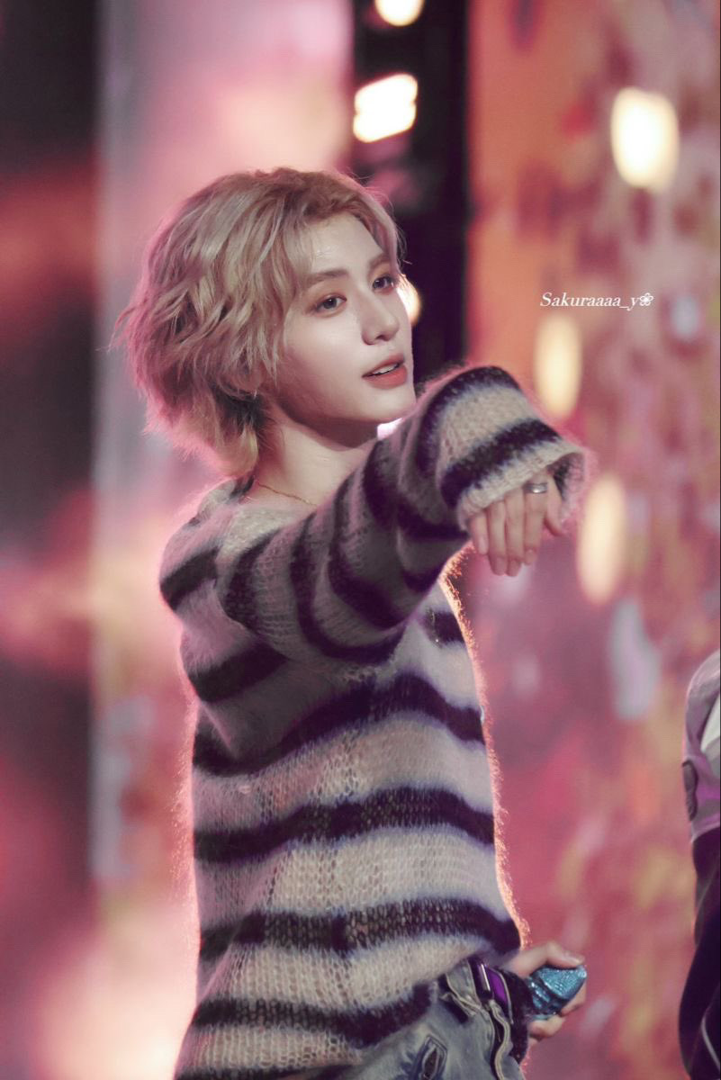 A moment captured by Leehan (BOYNEXTDOOR)'s fan