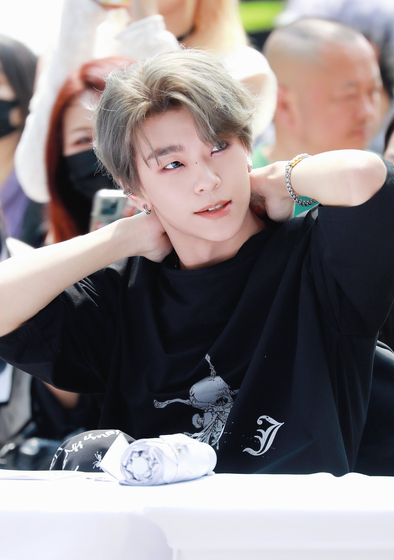 Behind-the-scenes cut of He Xinlong (ALPHA DRIVE ONE)