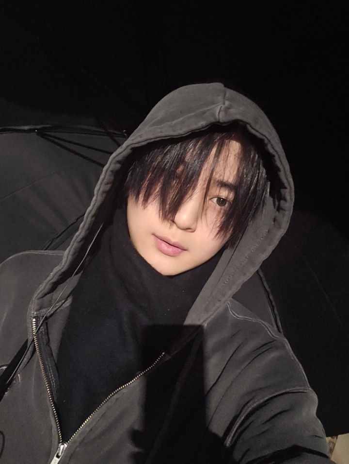 A moment captured by Hong Sungmin (FANTASY BOYS)'s fan