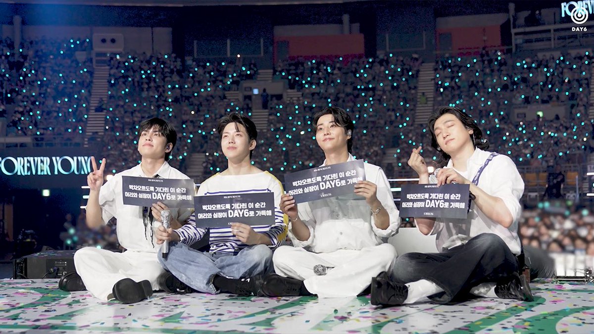 A moment captured by DAY6's fan