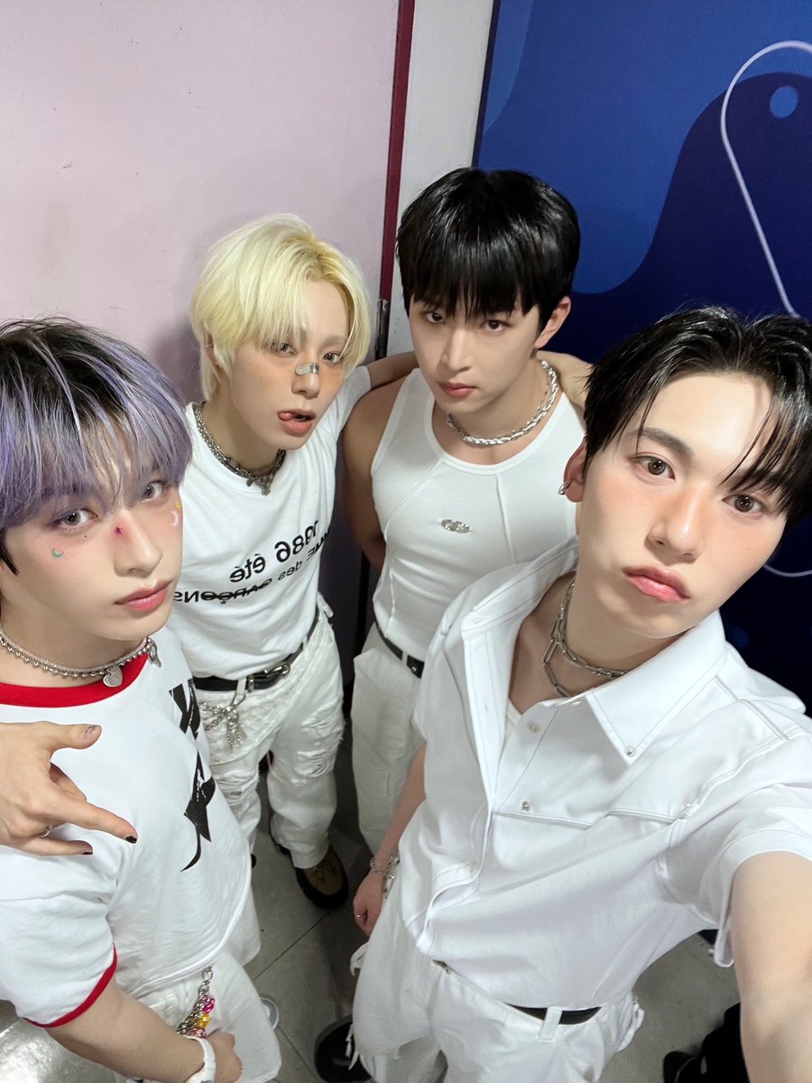 Behind-the-scenes cut of ONEUS