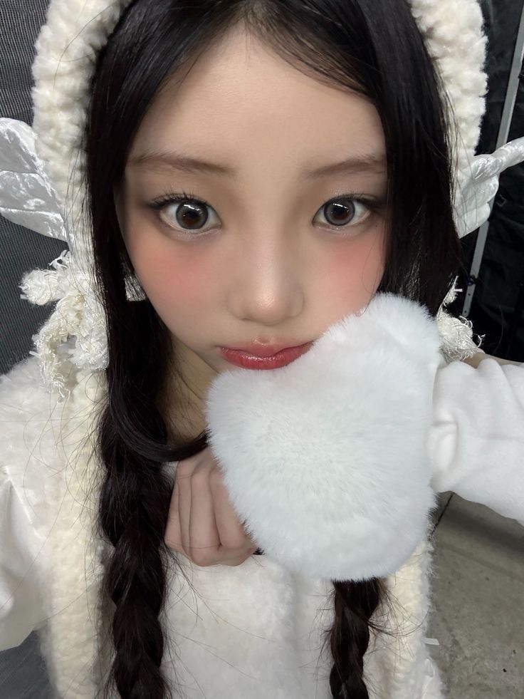 Latest photo of Wonhee (ILLIT)