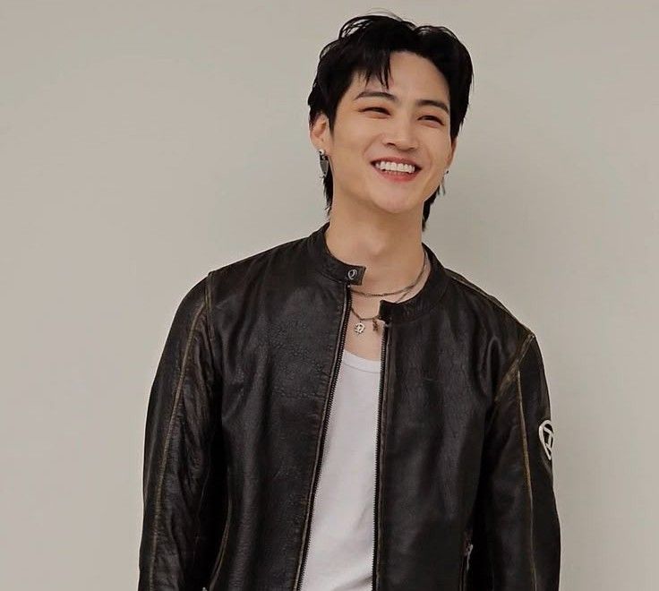 JAY B (GOT7)的最新照片