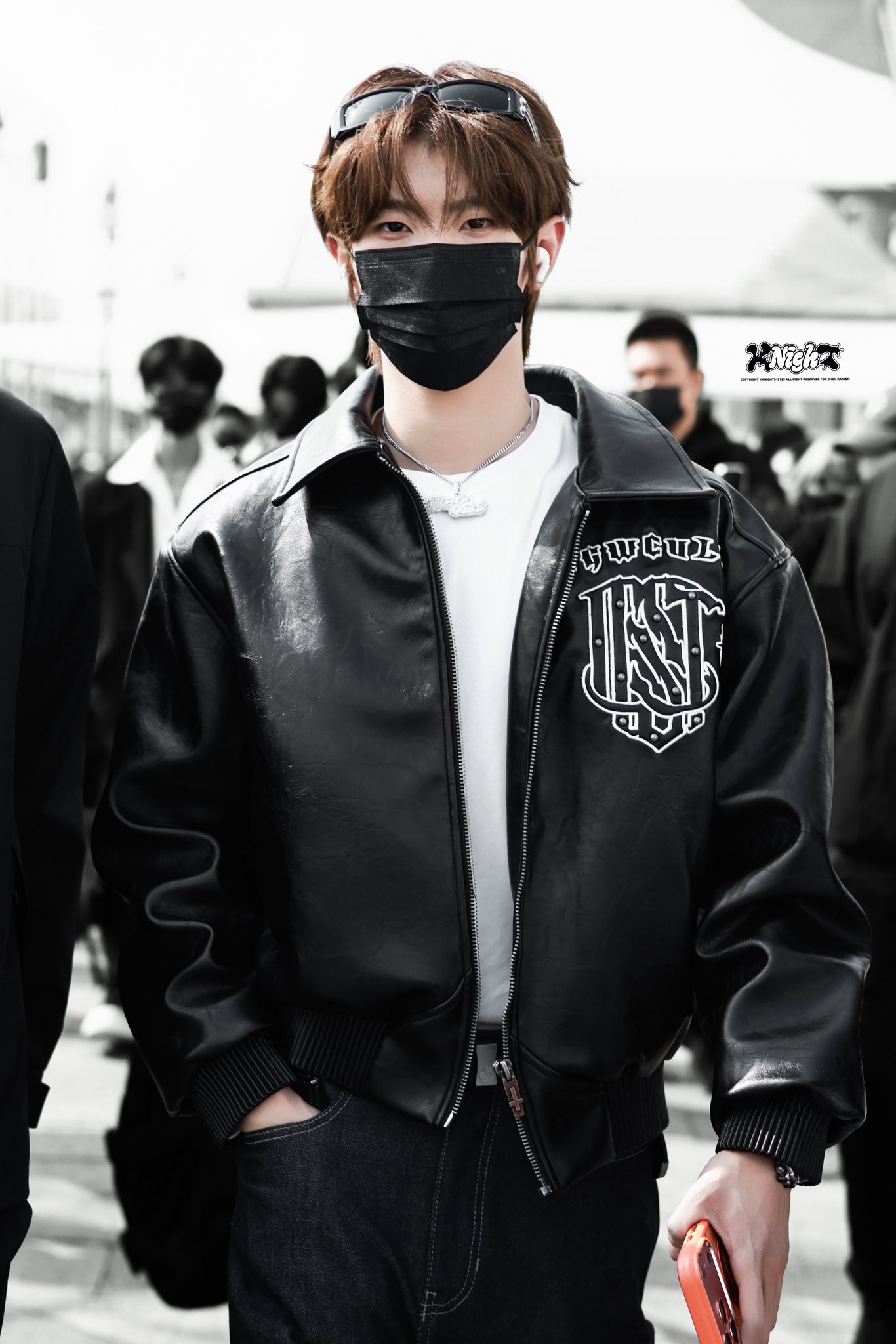 A moment captured by Chen Kaiwen's fan