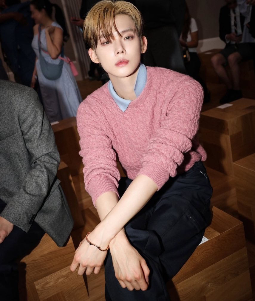 Latest photo of Yeonjun (TOMORROW X TOGETHER)