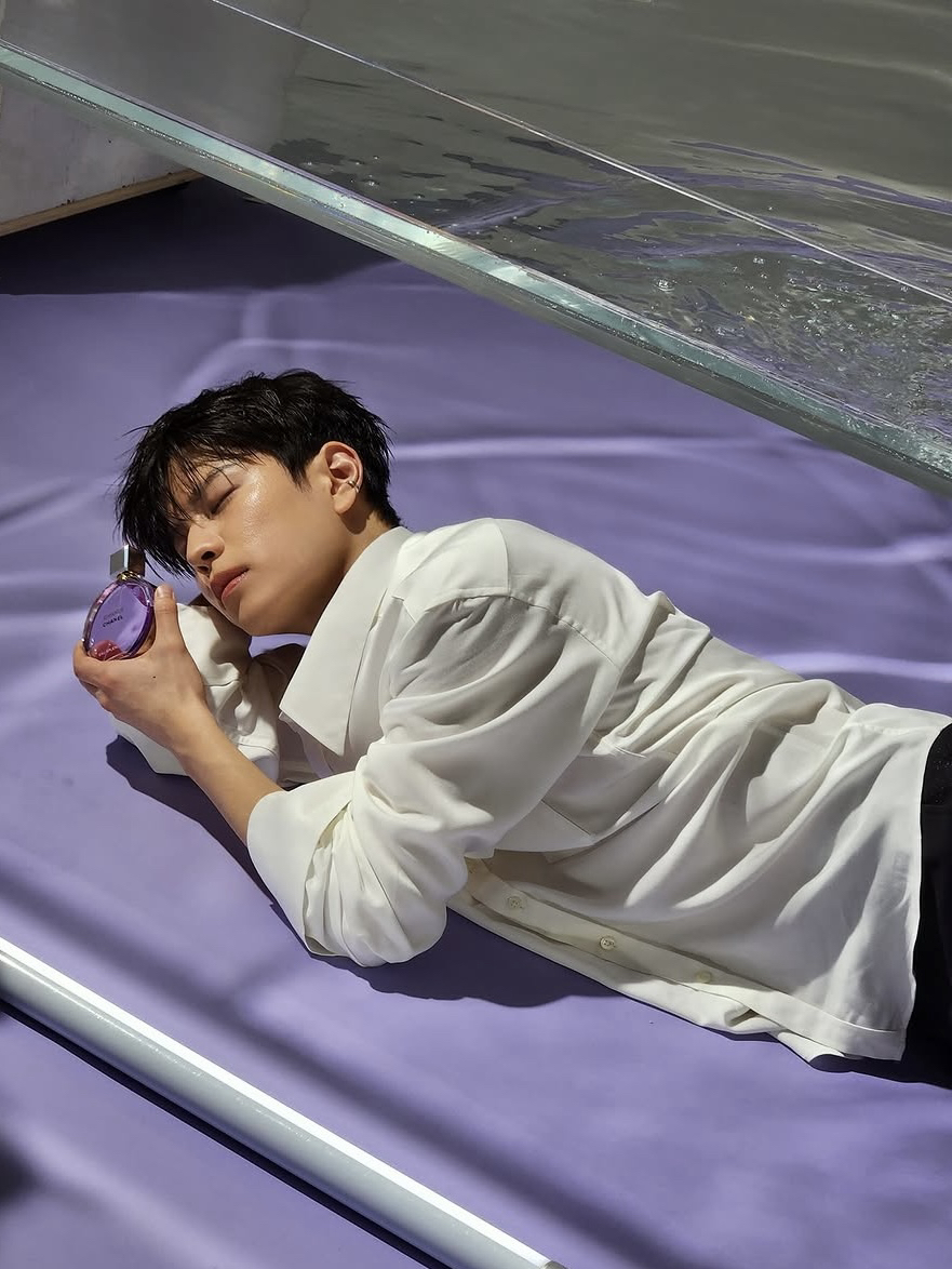 Behind-the-scenes cut of Seungmin (Stray Kids)