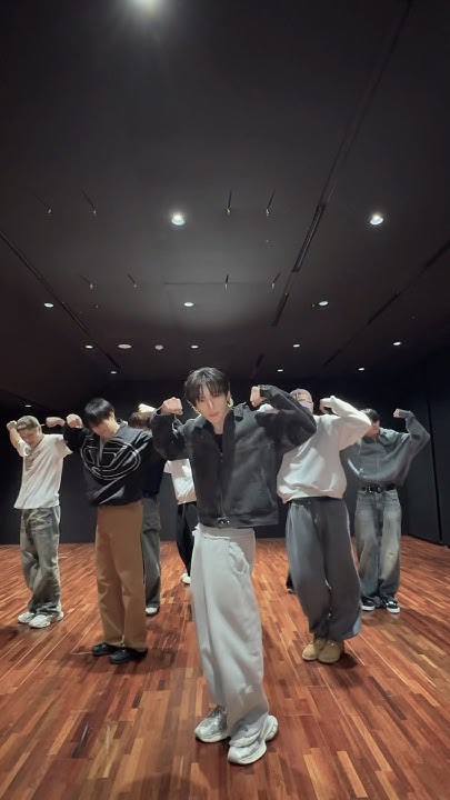 Fandom-recommended wallpaper image of Nicholas (&TEAM)