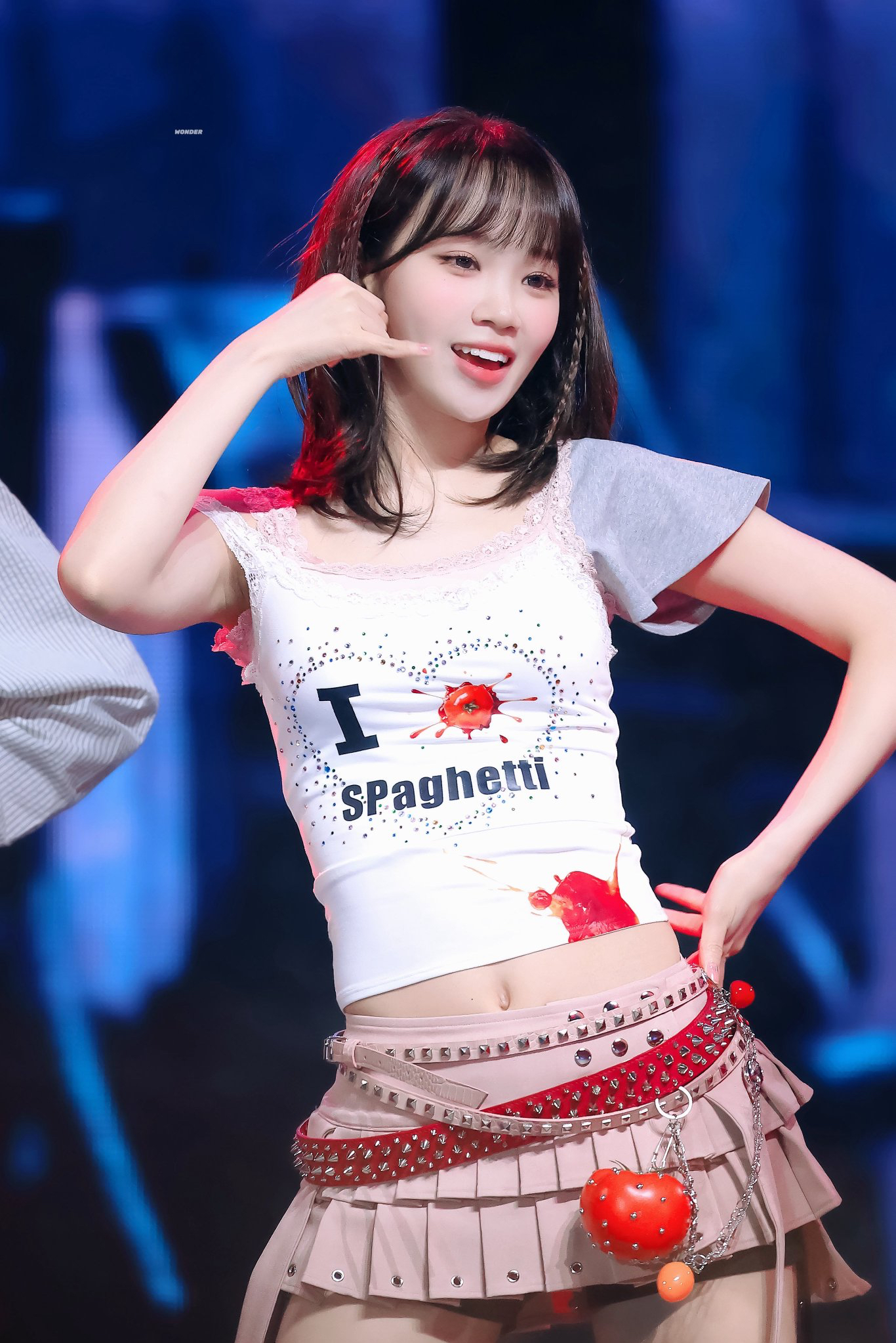 Recent activity shot of Kim Chaewon (LE SSERAFIM)