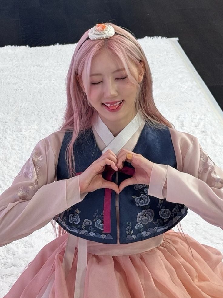 Rami (BABYMONSTER)的幕後花絮