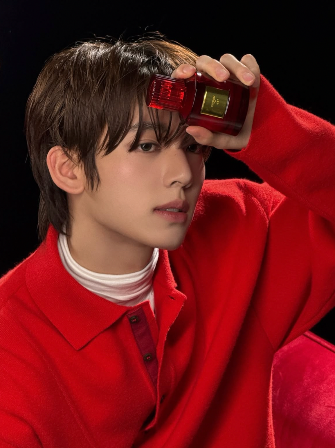 Behind-the-scenes cut of Han Yujin (ZEROBASEONE)