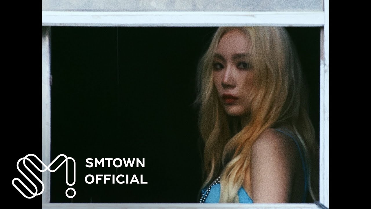 Behind-the-scenes cut of Taeyeon (Girls' Generation)
