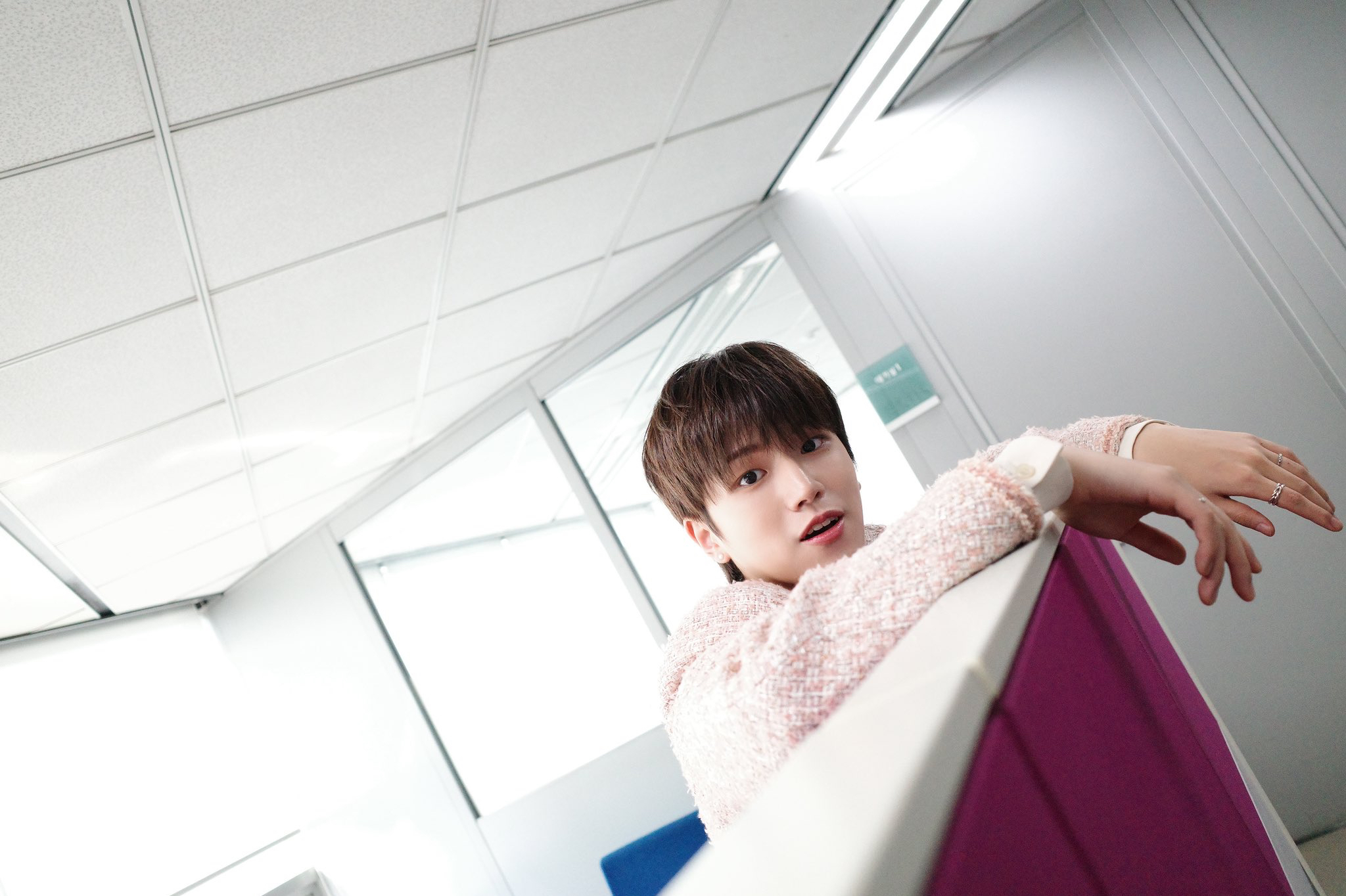 Behind-the-scenes cut of Riwoo (BOYNEXTDOOR)