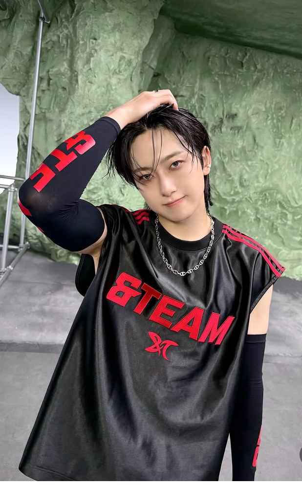 Foto aktivitas terbaru Fuma (&TEAM)