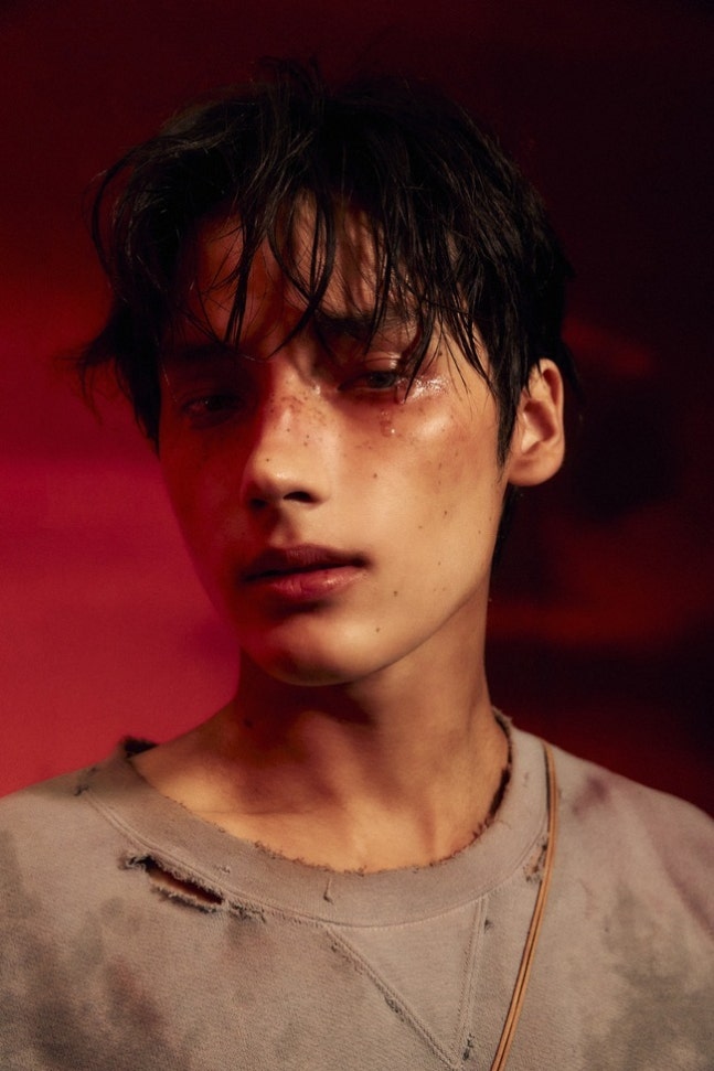Latest photo of HueningKai (TOMORROW X TOGETHER)