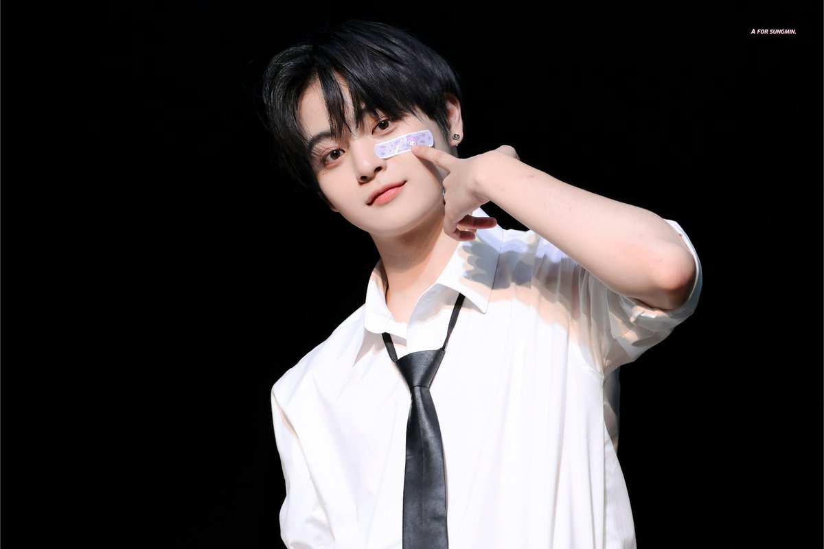 Recent activity shot of Hong Sungmin (FANTASY BOYS)