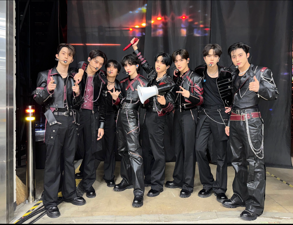 Behind-the-scenes cut of THE BOYZ