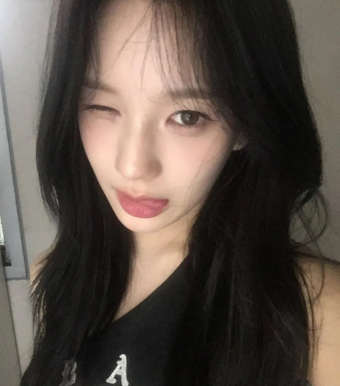 Ryu Sarang (izna)的幕後花絮
