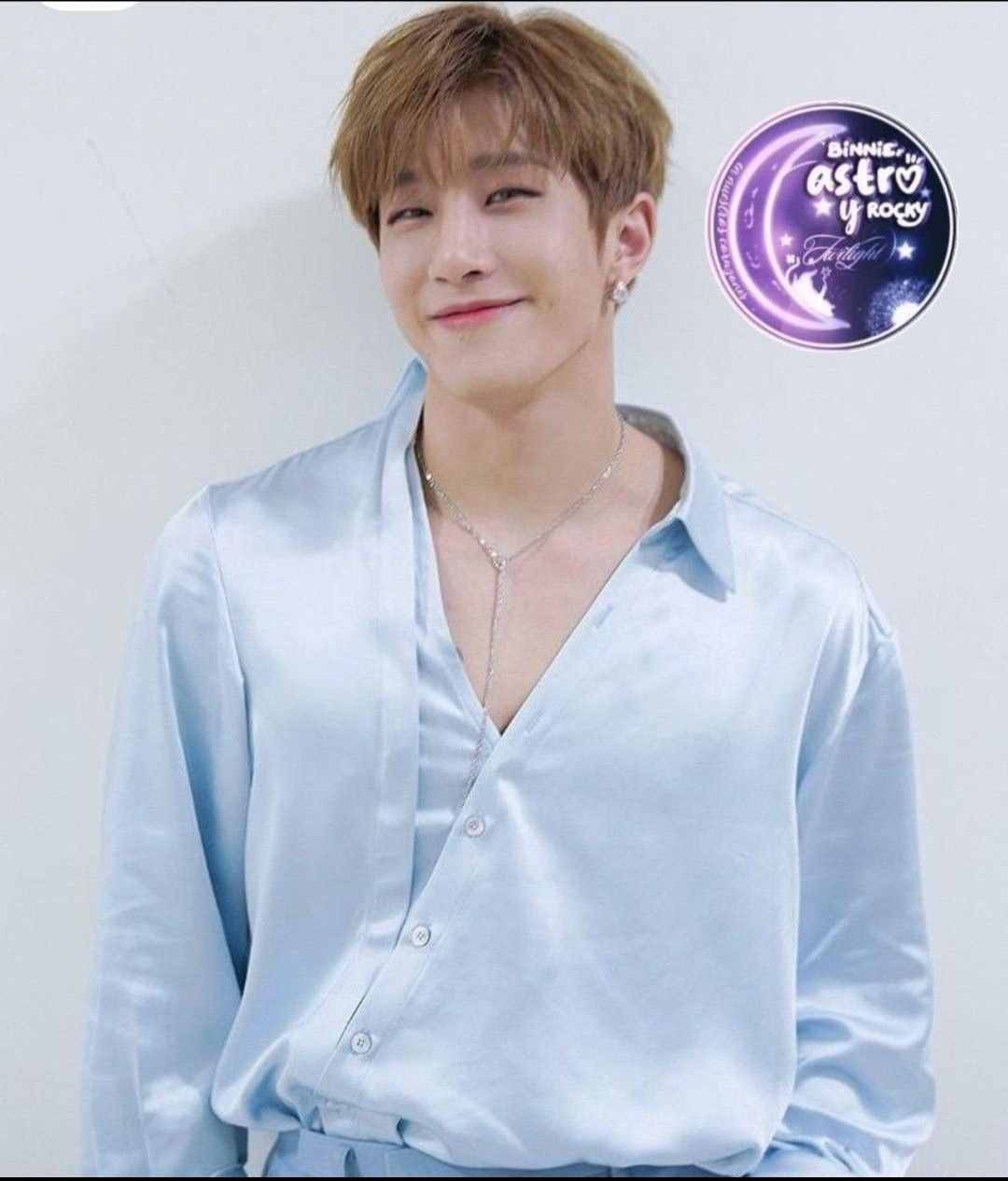 Foto terbaru Jinjin (ASTRO)