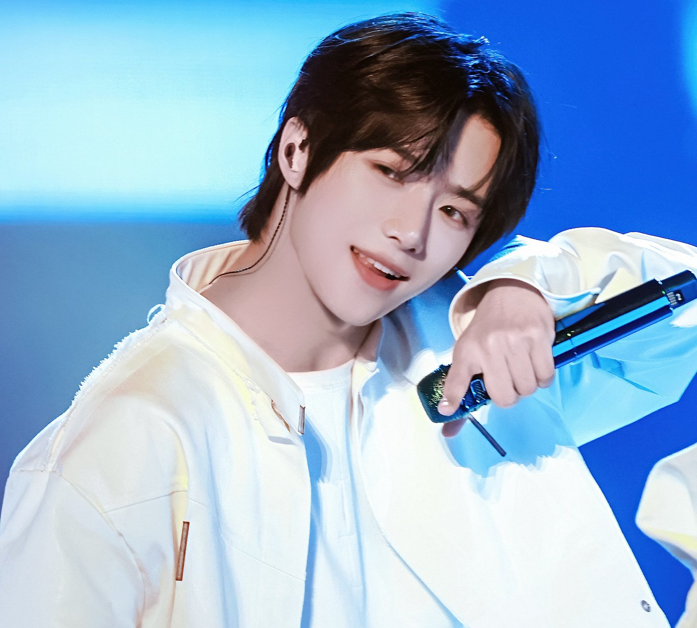 Behind-the-scenes cut of Beomgyu (TOMORROW X TOGETHER)