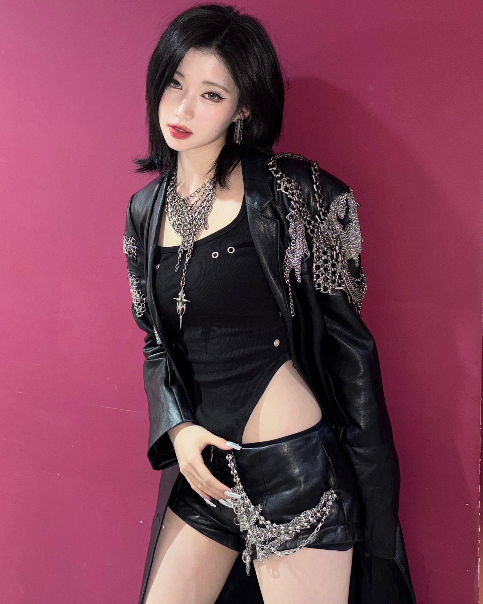 Behind-the-scenes cut of Asa (BABYMONSTER)