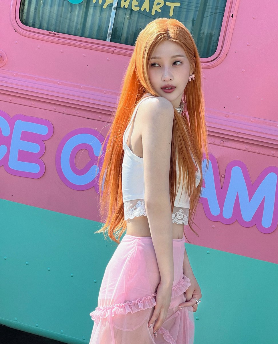 A moment captured by Red Velvet's fan