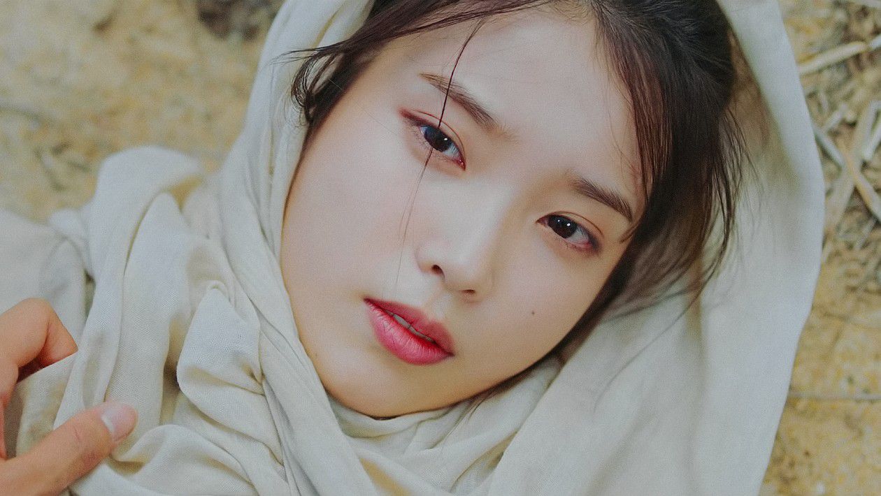 Latest photo of IU