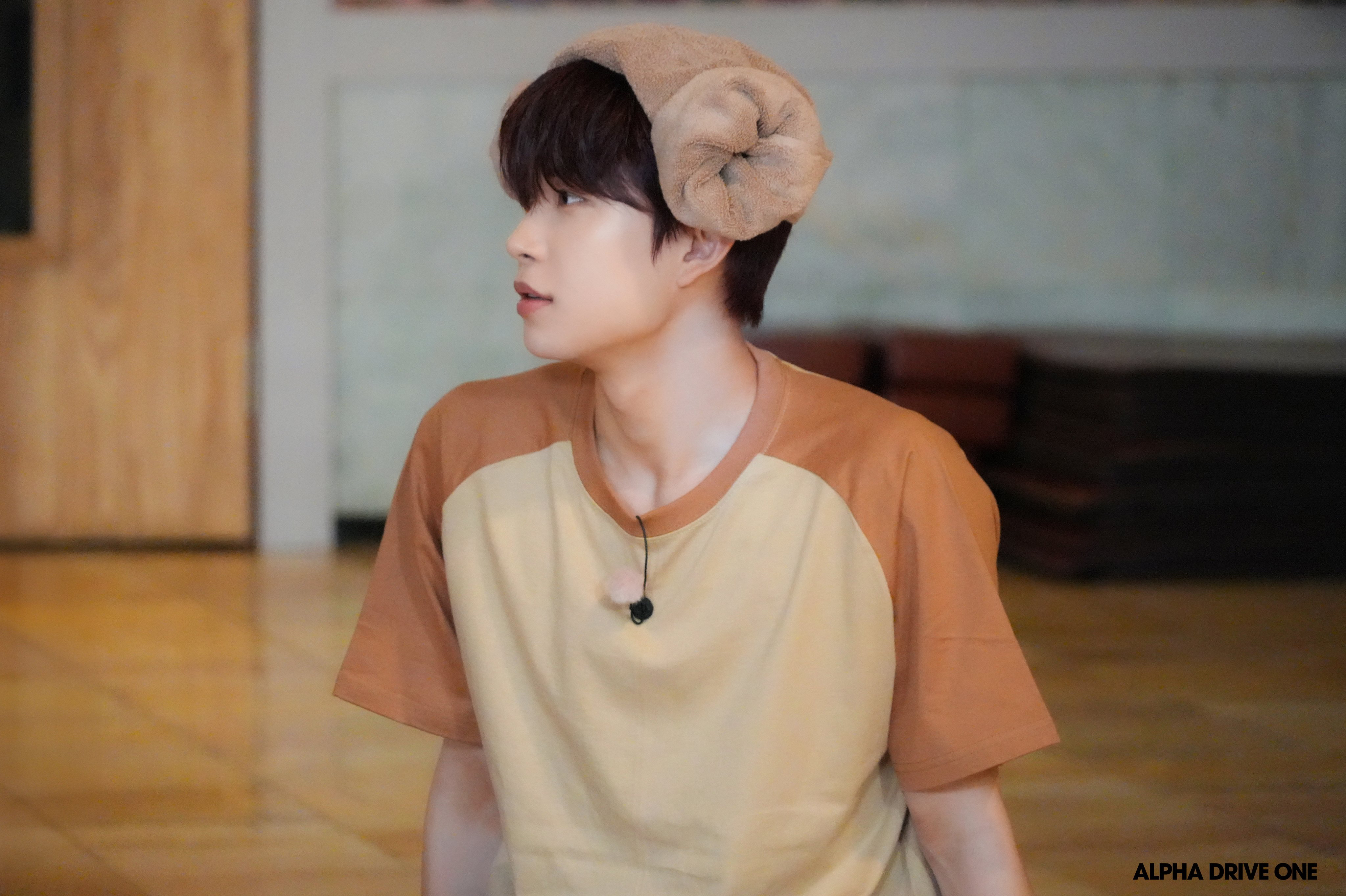 Behind-the-scenes cut of Kim Geonwoo (ALPHA DRIVE ONE)