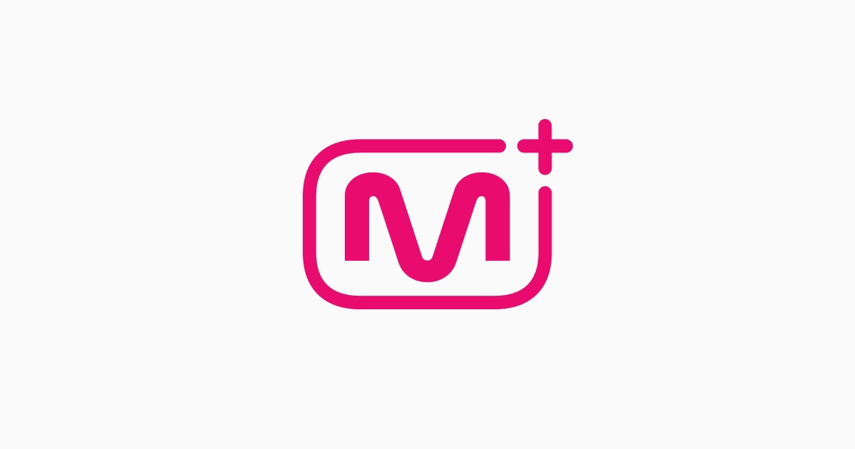 사나 (TWICE)의 최신 사진